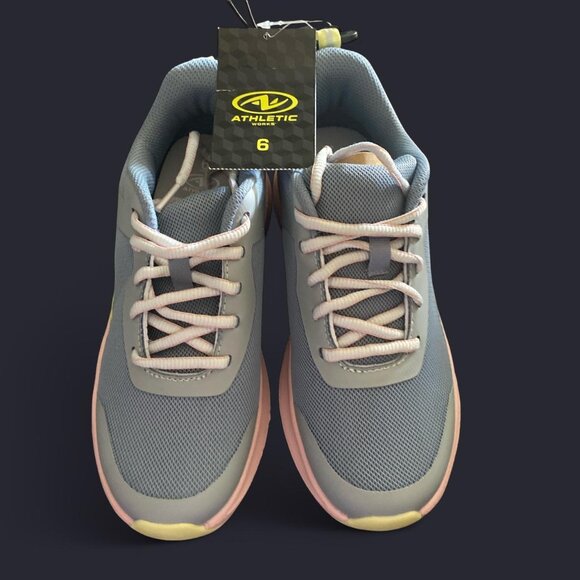 Athletic Works shoe - Picture 1 of 1